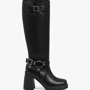 Woman’s 8.5 tall Black Heeled Boots